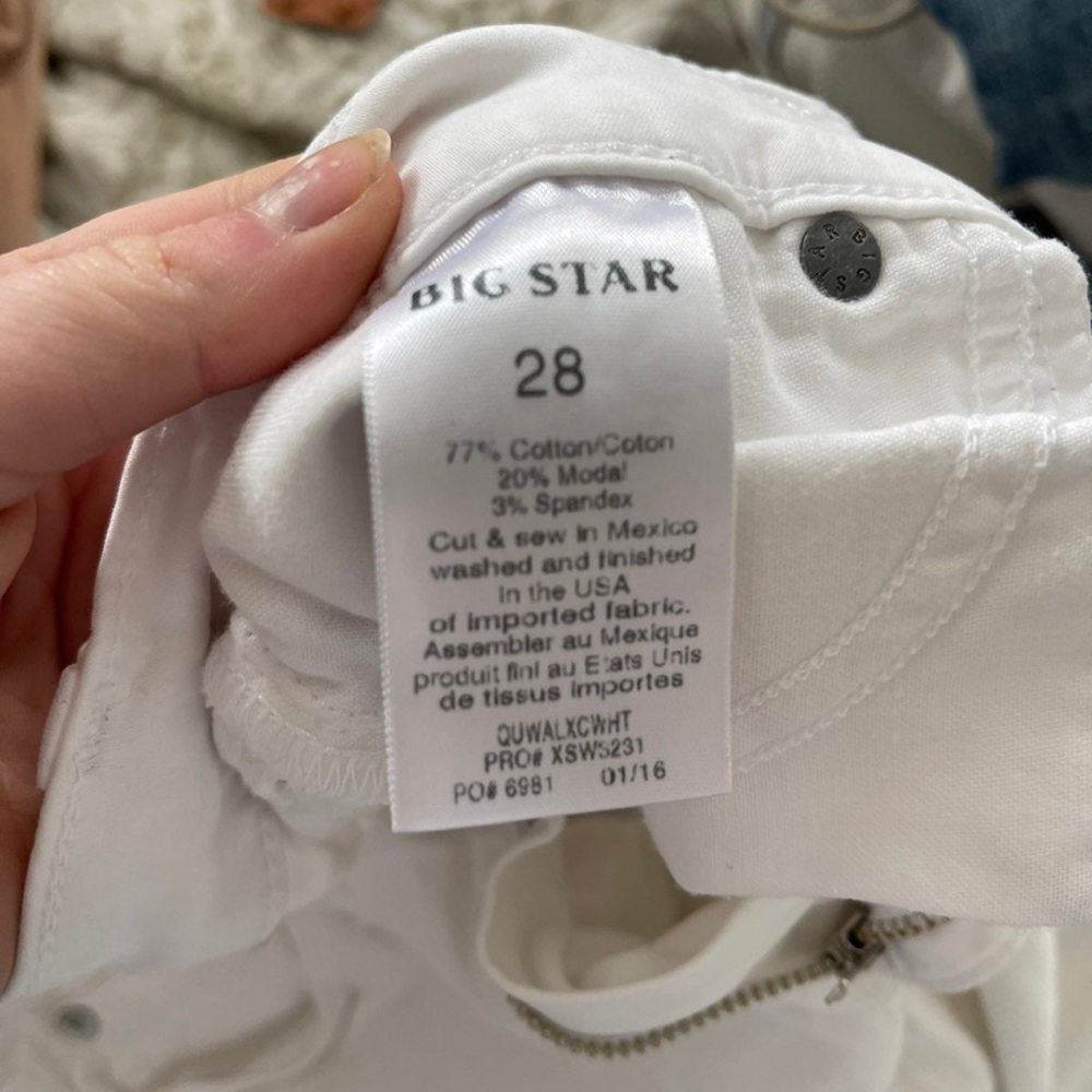 Big Star White Jeans - Picture 4 of 4